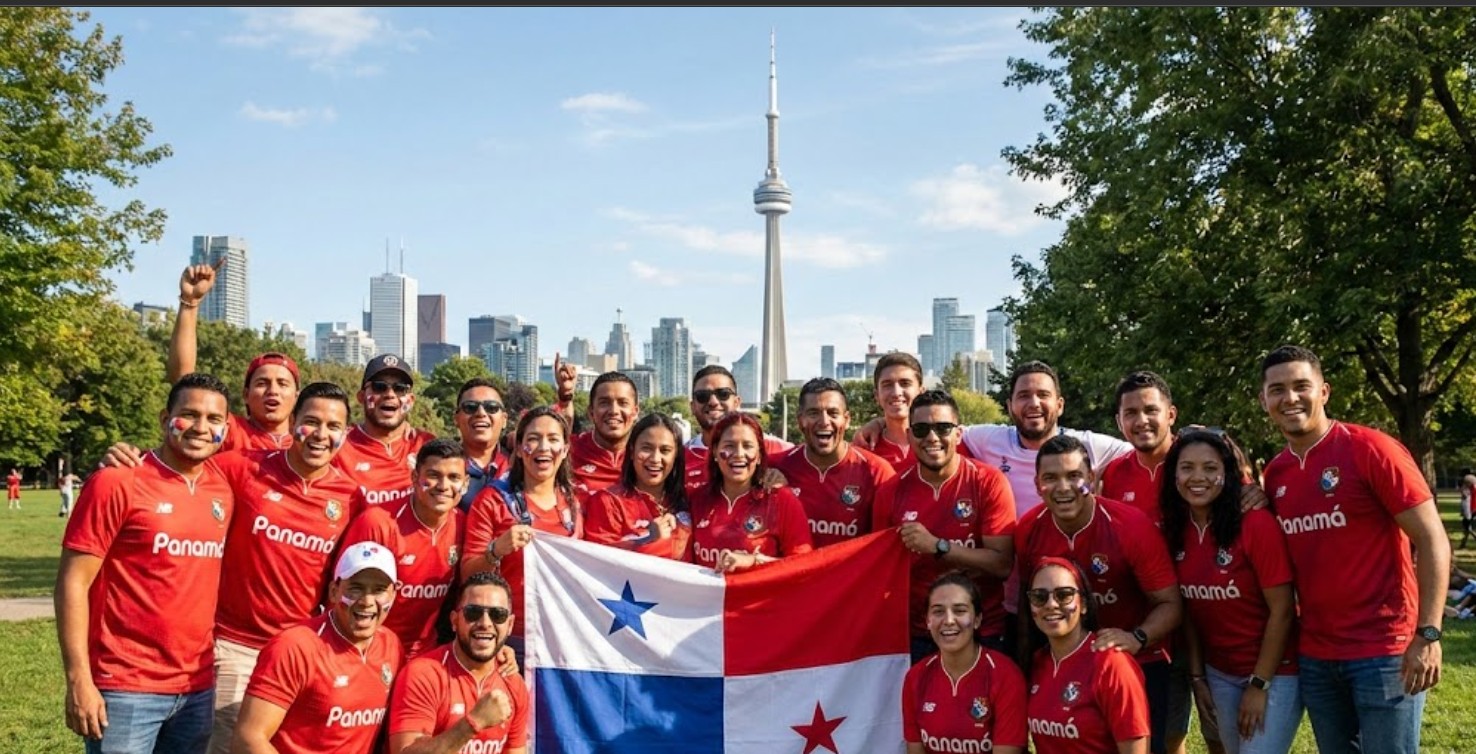 Aficionados panameños con banderas frente a la Torre CN en Toronto celebrando el mundial